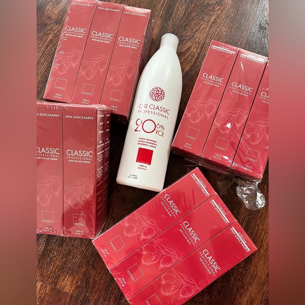 Hair Color Cream in color Golden Blonde Copper 7.34 by the brand Ian Zachary